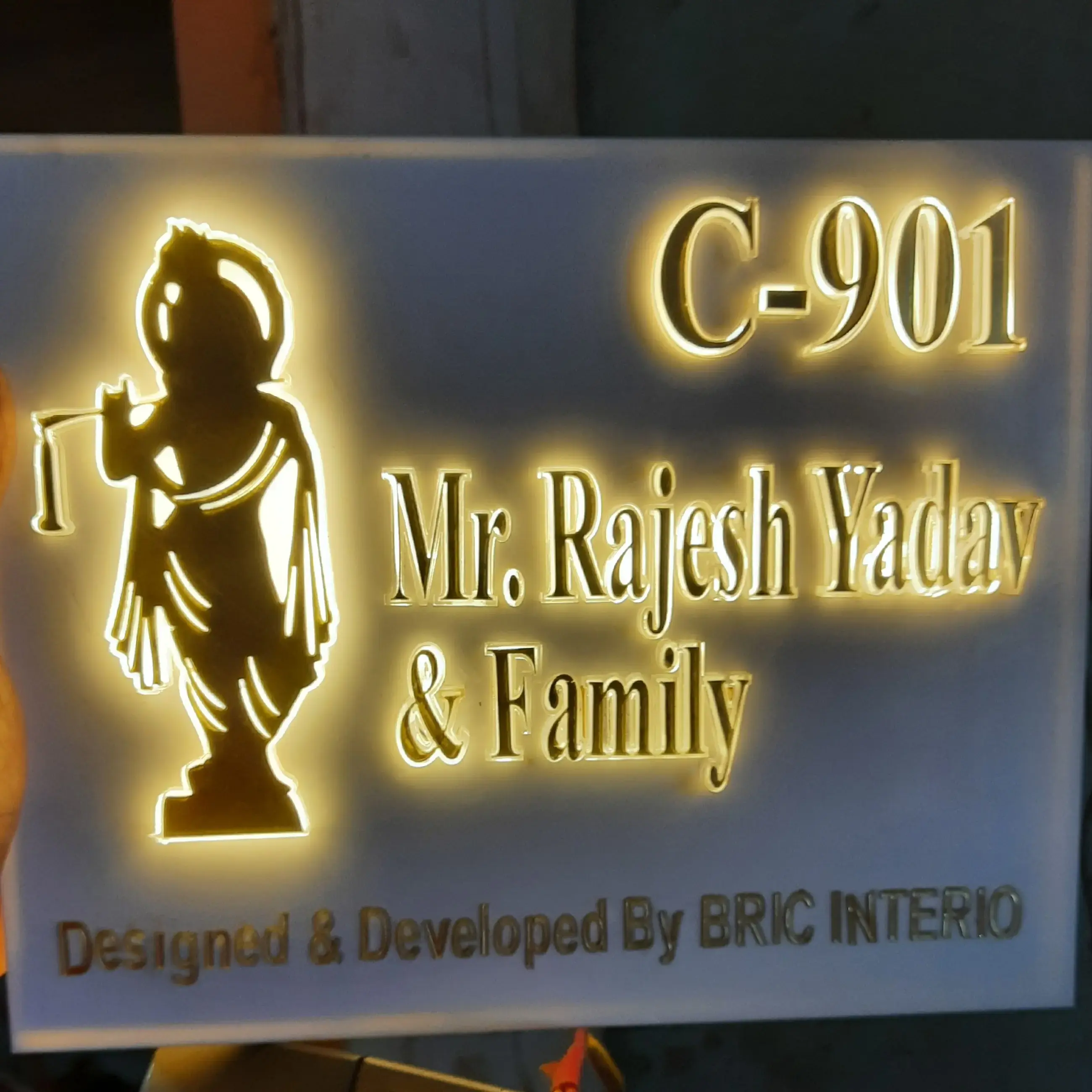 store logo